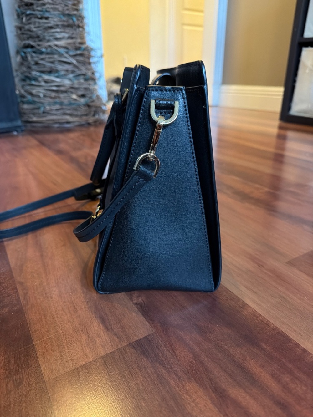 Michael Kors Black Smooth Leather Handbag - Picture 3 of 10